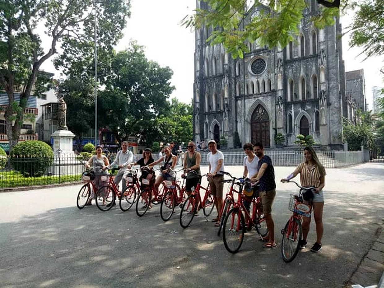 AMAZING BIKING TOUR AROUND HANOI CITY AND COUNTRYSIDE WITH LOCAL GUIDE, photo 3