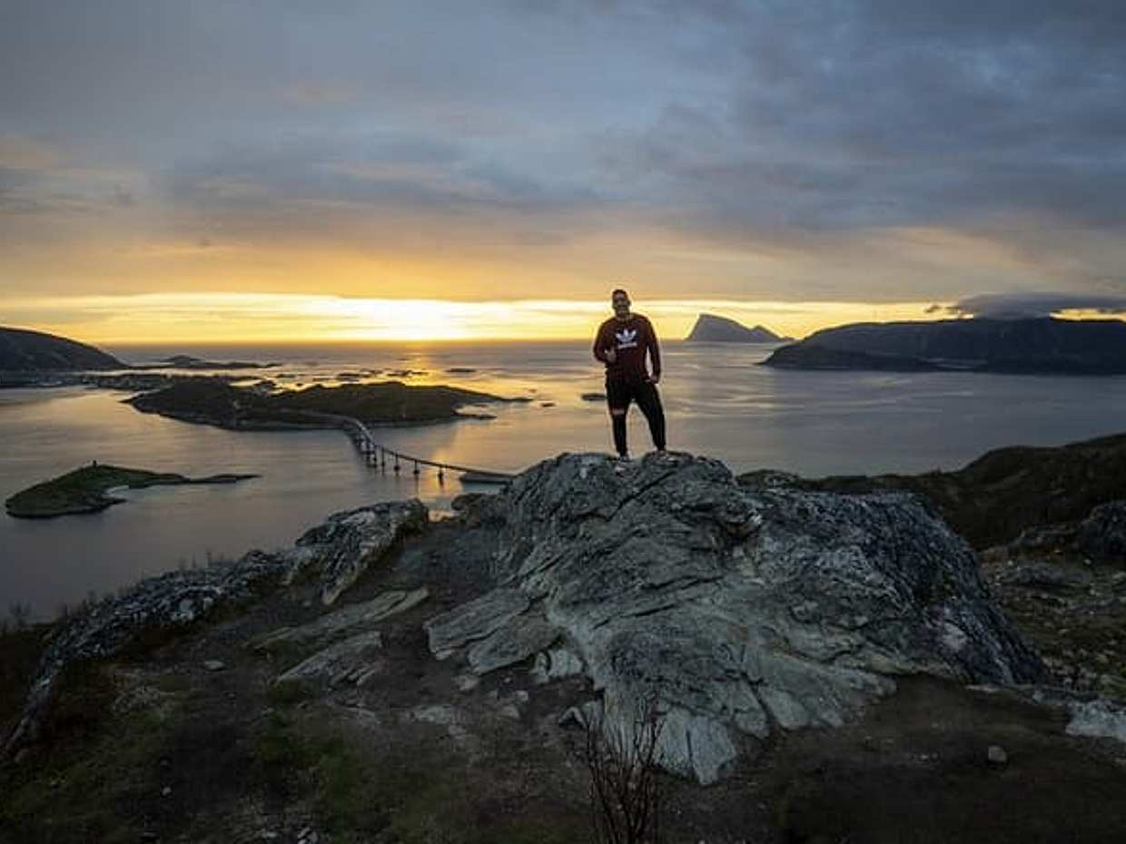Tromsø: Midnight Sun Fjord Adventure with Seaside Lunch, photo 4