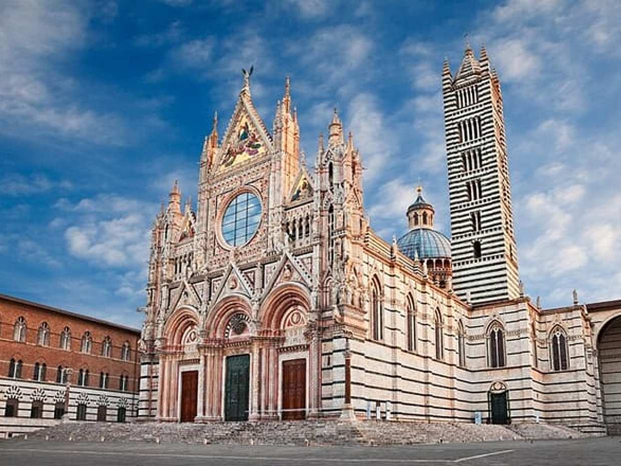 Private day trip from Florence to Pisa, San Gimignano and Siena in Italy, Tuscany, photo 3