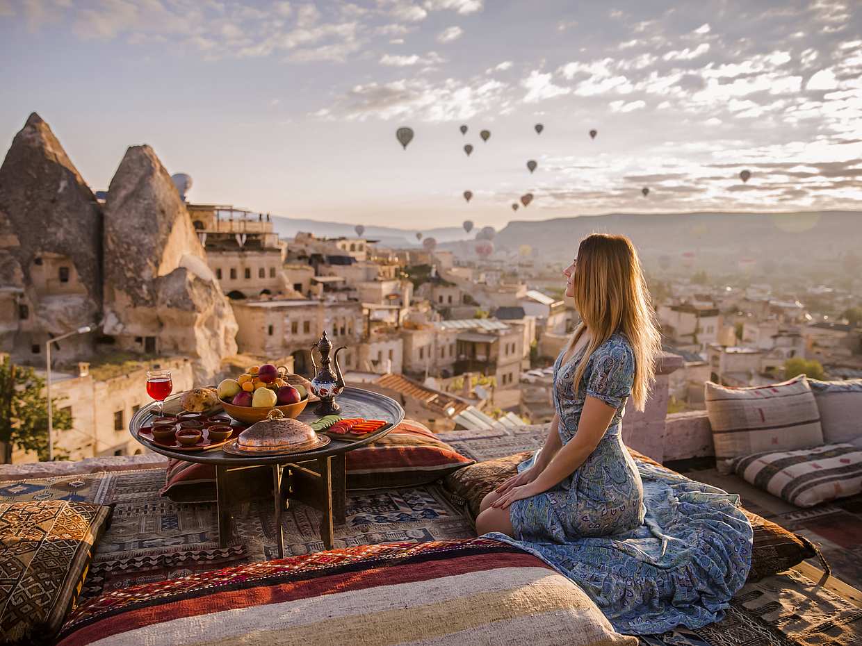 Enjoy Turkish Breakfast in Cappadocian Valley in Göreme, Türkiye, photo 2