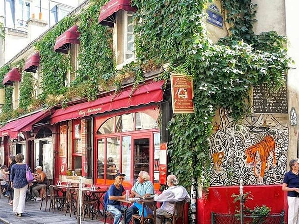 5 -hour Tour of Saint Germain des pres and le Marais with Seine River Cruise, photo 2