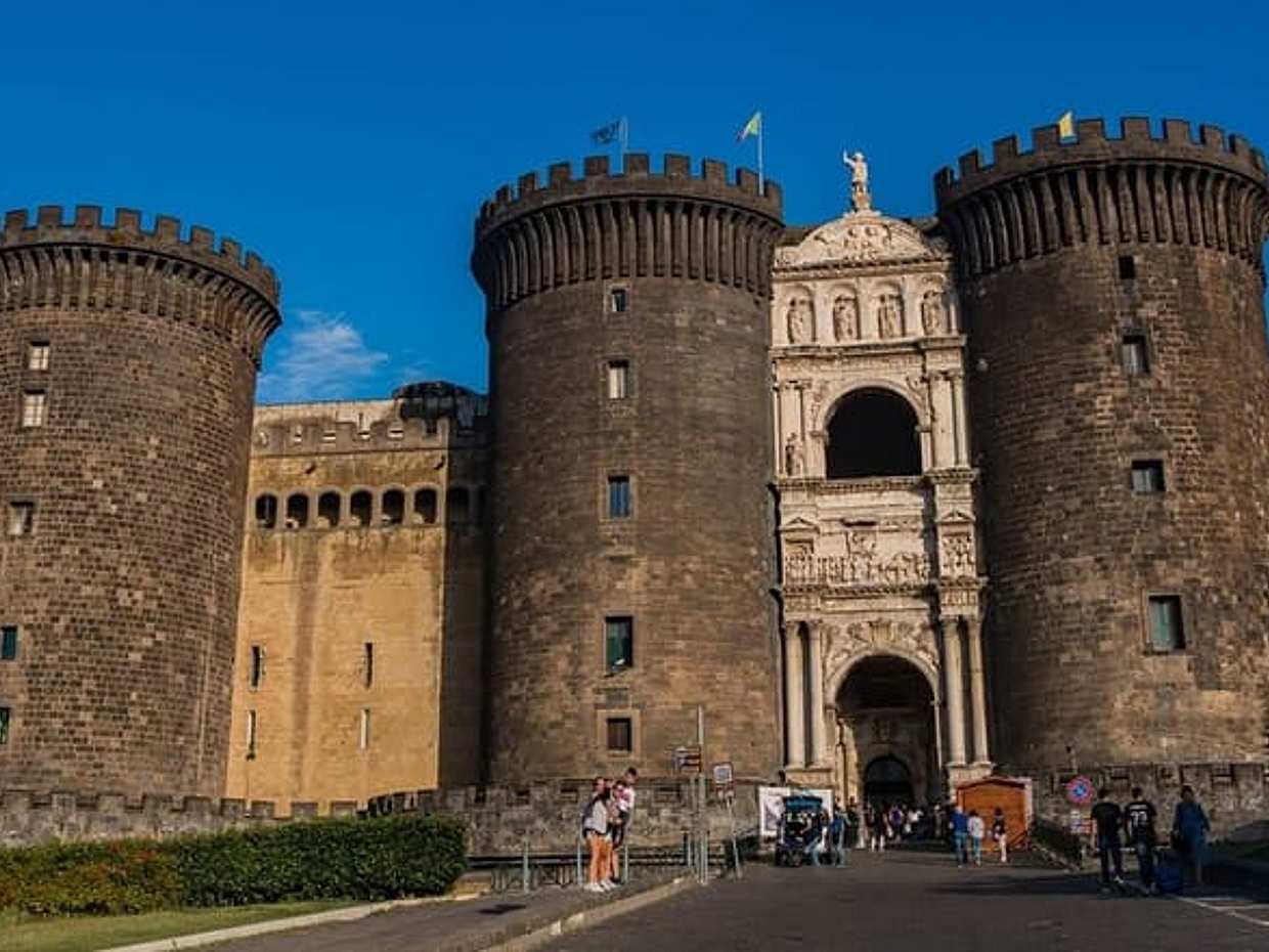 Naples Scavenger Hunt & Highlights Self-Guided Walking Tour in Italy, photo 5
