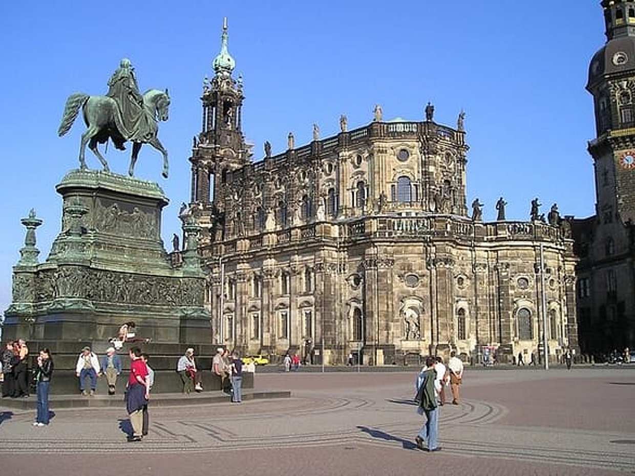 Privé directe transfer van München naar Dresden, lokale chauffeur in Duitsland, photo 2