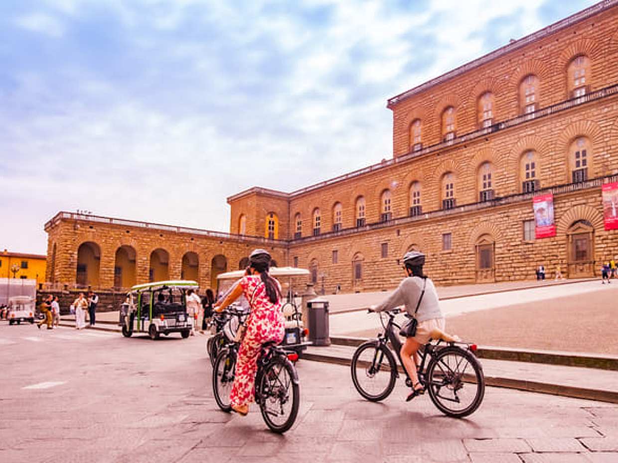Florence E-Bike Adventure: Self-Guided Tour with Audio Guide, GPS & Aperitivo, photo 4
