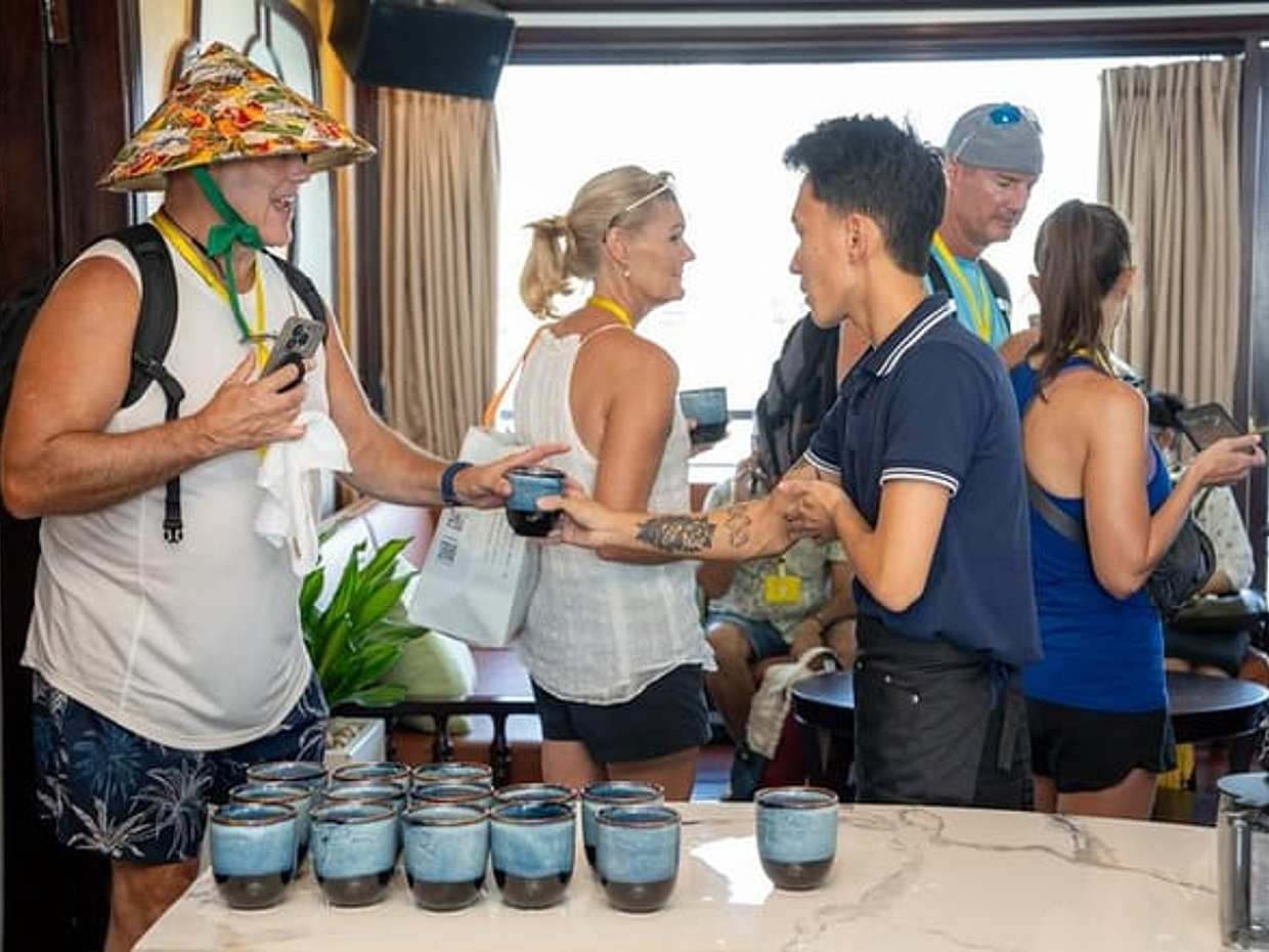 Hanoi: 5-Star Bai Tu Long Bay Escape – 2D1N Luxury Cycad Cruise, photo 3