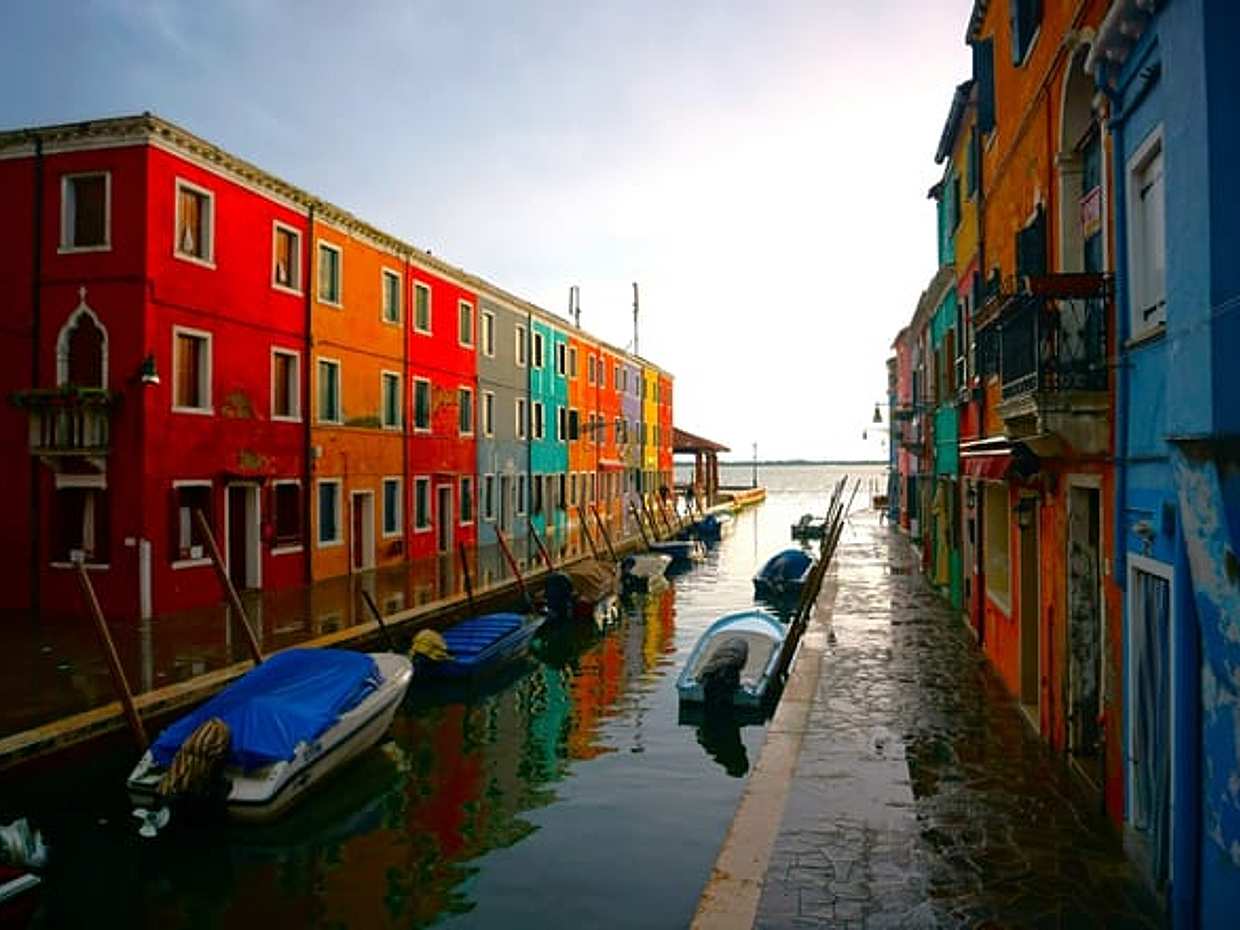 Burano & Mazzorbo: A Colorful Dream of Lace and History, photo 3