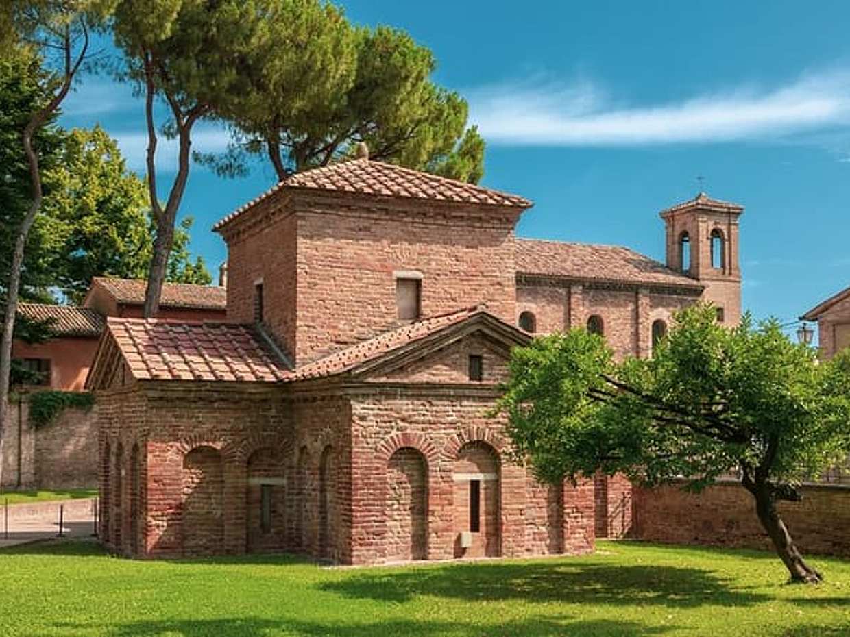 Privater Direkttransfer: Florenz nach Ravenna, mit lokalem Fahrer in Italien, Toskana, photo 2