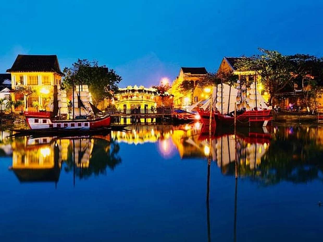 Hoi An Tour With Basket Boat Ride & Lantern Release From Danang, photo 3