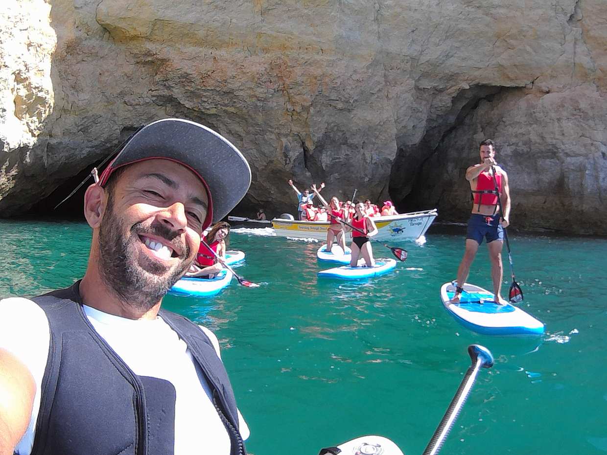 Benagil Cave Paddleboarding Avontuur in Portugal, Carvoeiro.
, photo 5
