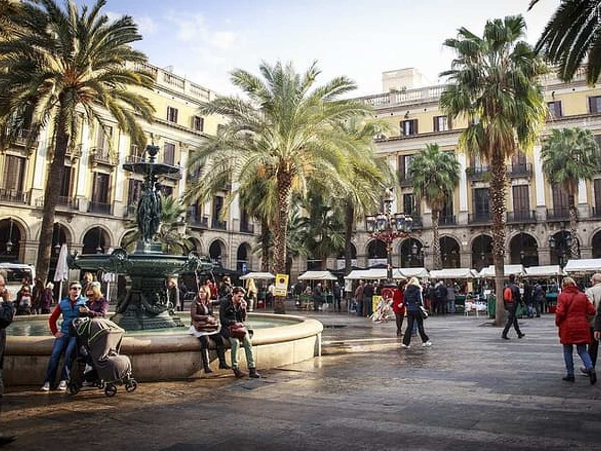San Sebastian to Barcelona 1-Way Private Transfer Service, photo 3
