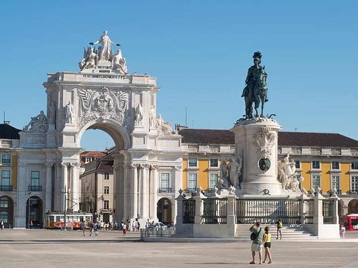 Tour Privado 2 Días Fátima y Lisboa