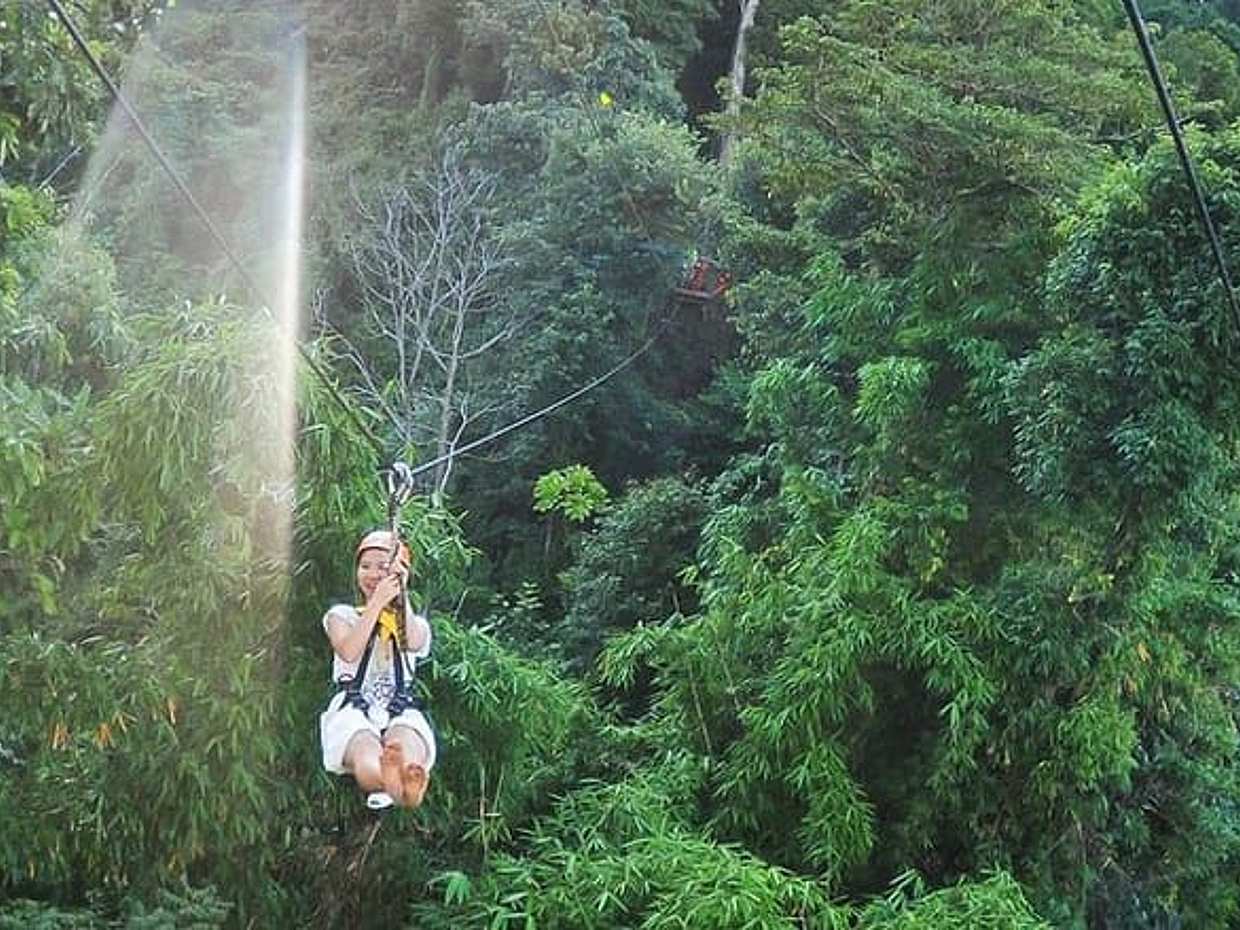 PHUKET-PHANG NGA: Journée complète Rafting en eau vive - Tyrolienne - VTT (30 min) avec déjeuner en Thaïlande, Phuket, photo 5
