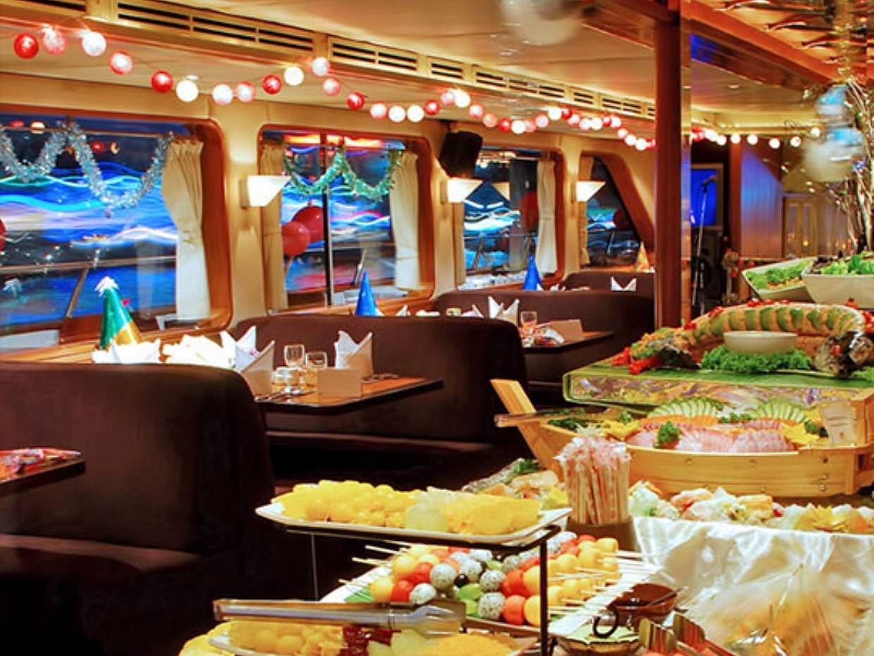 Bangkok Grand Pearl Luxury Dinner Cruise with Live Music and Show, Thailand, photo 5