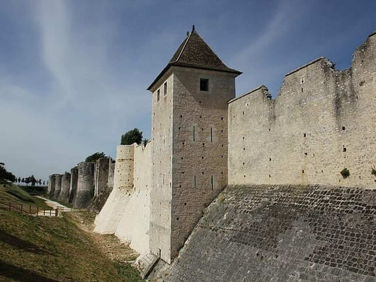 "Viagem de um dia particular de Paris a Provins e volta, motorista local na França", photo 3