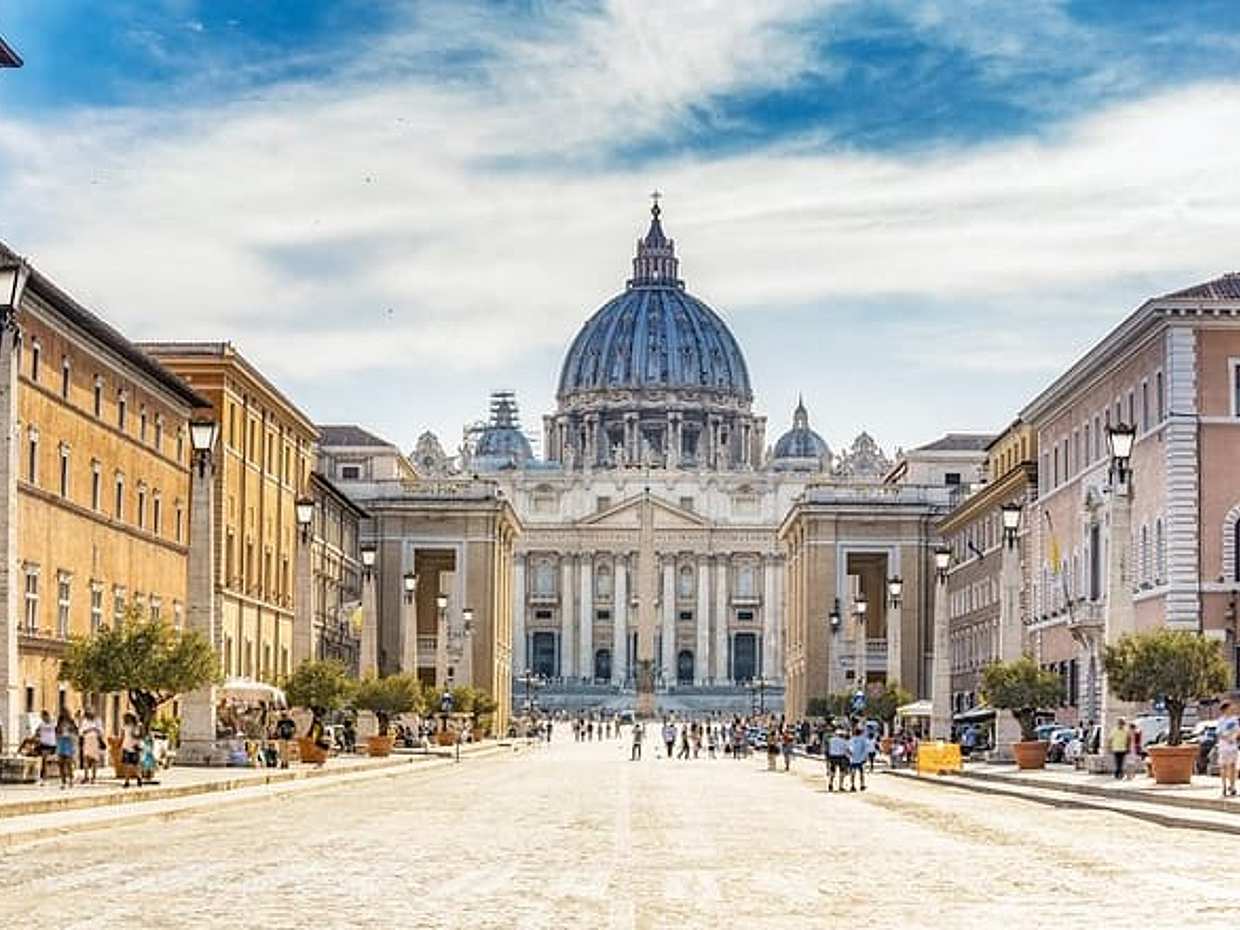 Rome 24-Hour Hop-On Hop-Off Bus + Colosseum, Roman Forum & Palatine Hill Tickets, photo 3