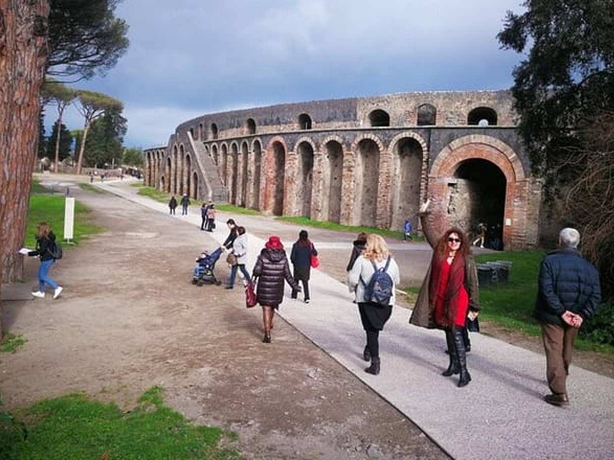 Amalfi Coast Tour with Pompeii, Sorrento and Positano.