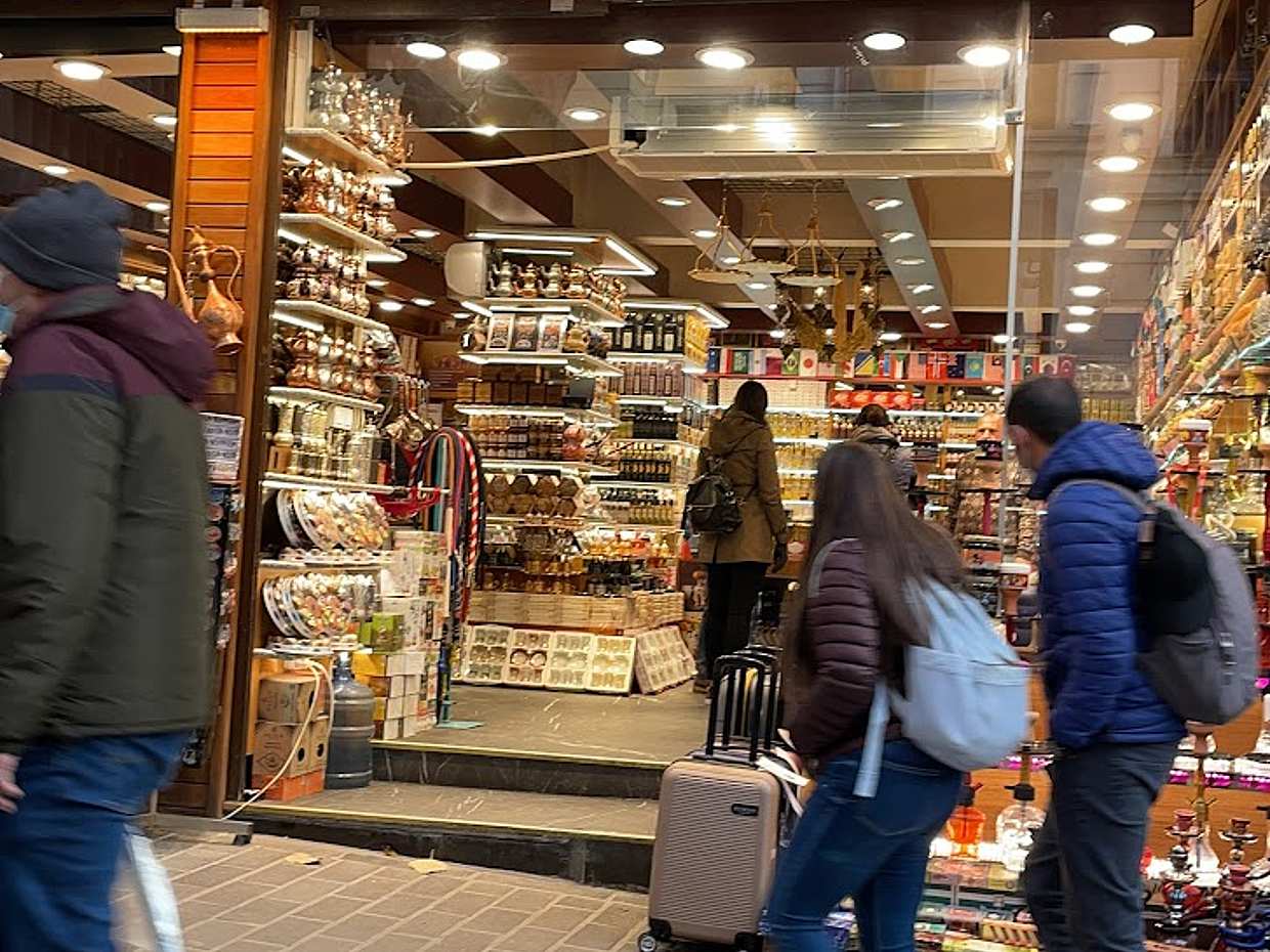 Shopping Tour in İstanbul in Istanbul, Türkiye, photo 4