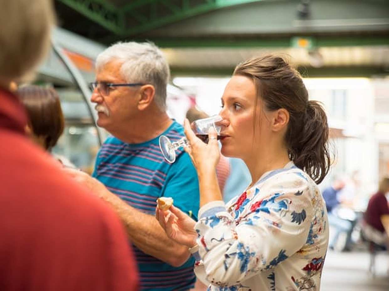 The Marais Private Food Tour with a French Gastronomy Expert