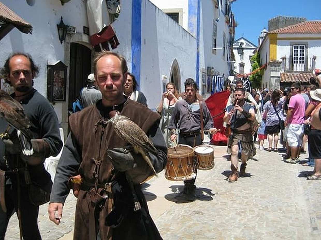 Prívate tour to Fátima, Batalha, Nazaré and Óbidos in Portugal, Lisbon, photo 2
