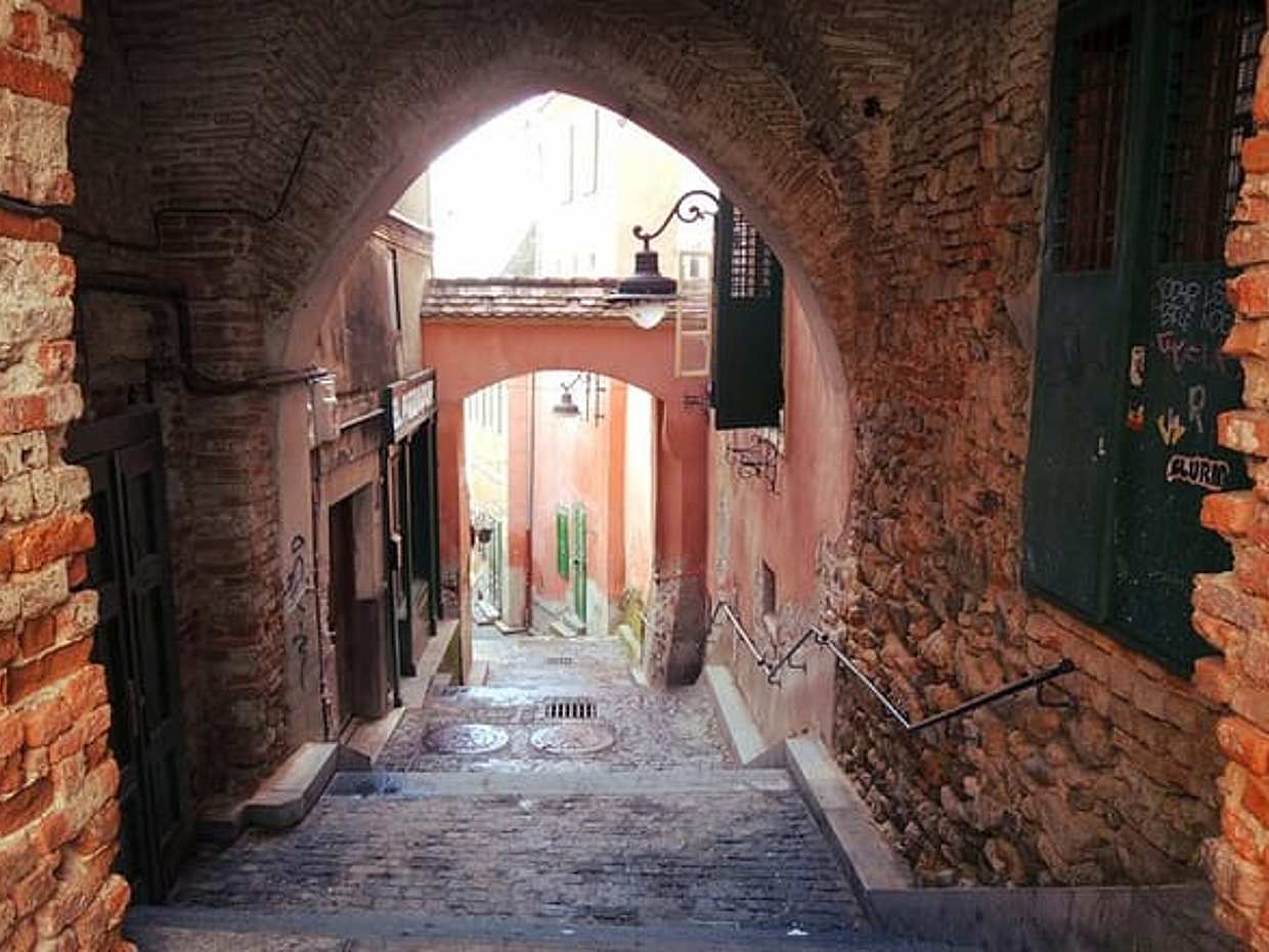 "Gioco di esplorazione e tour autoguidato del centro storico di Sibiu, Romania", photo 5