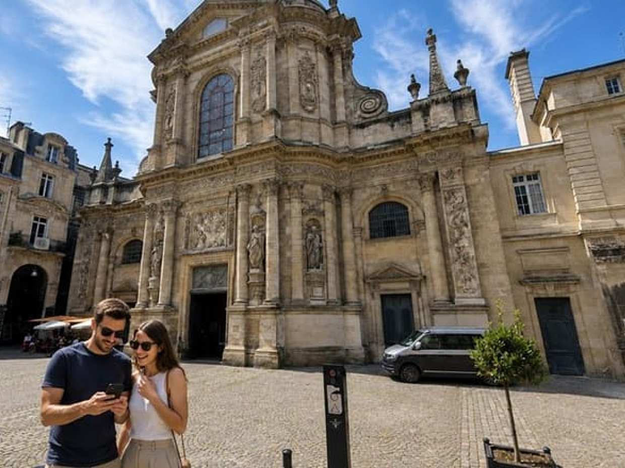Bordeaux Caça ao Tesouro e Destaques Passeio a Pé Autoguiado na França, photo 2
