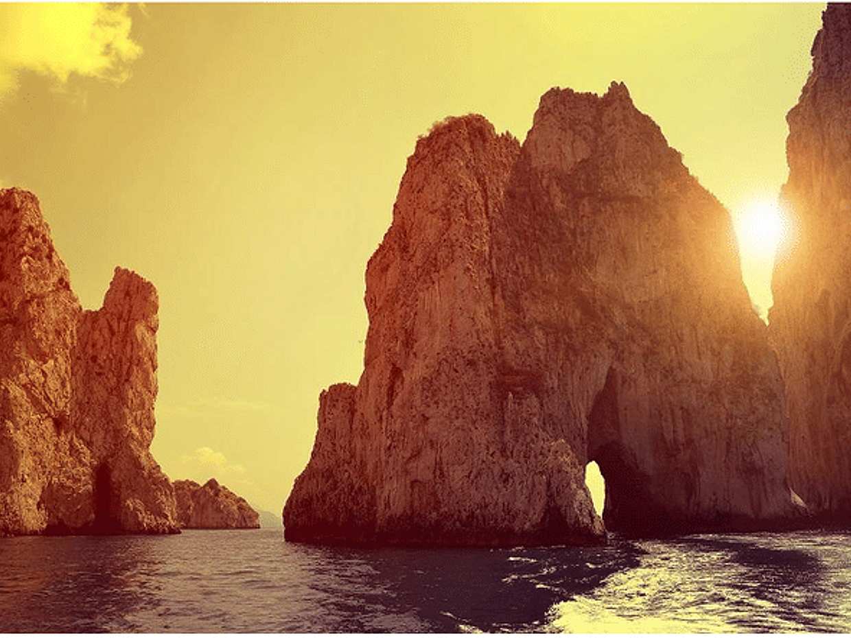 Boat tour to discover Capri kissed by the light of the sunset from Sorrento - maximum 12 people, photo 4