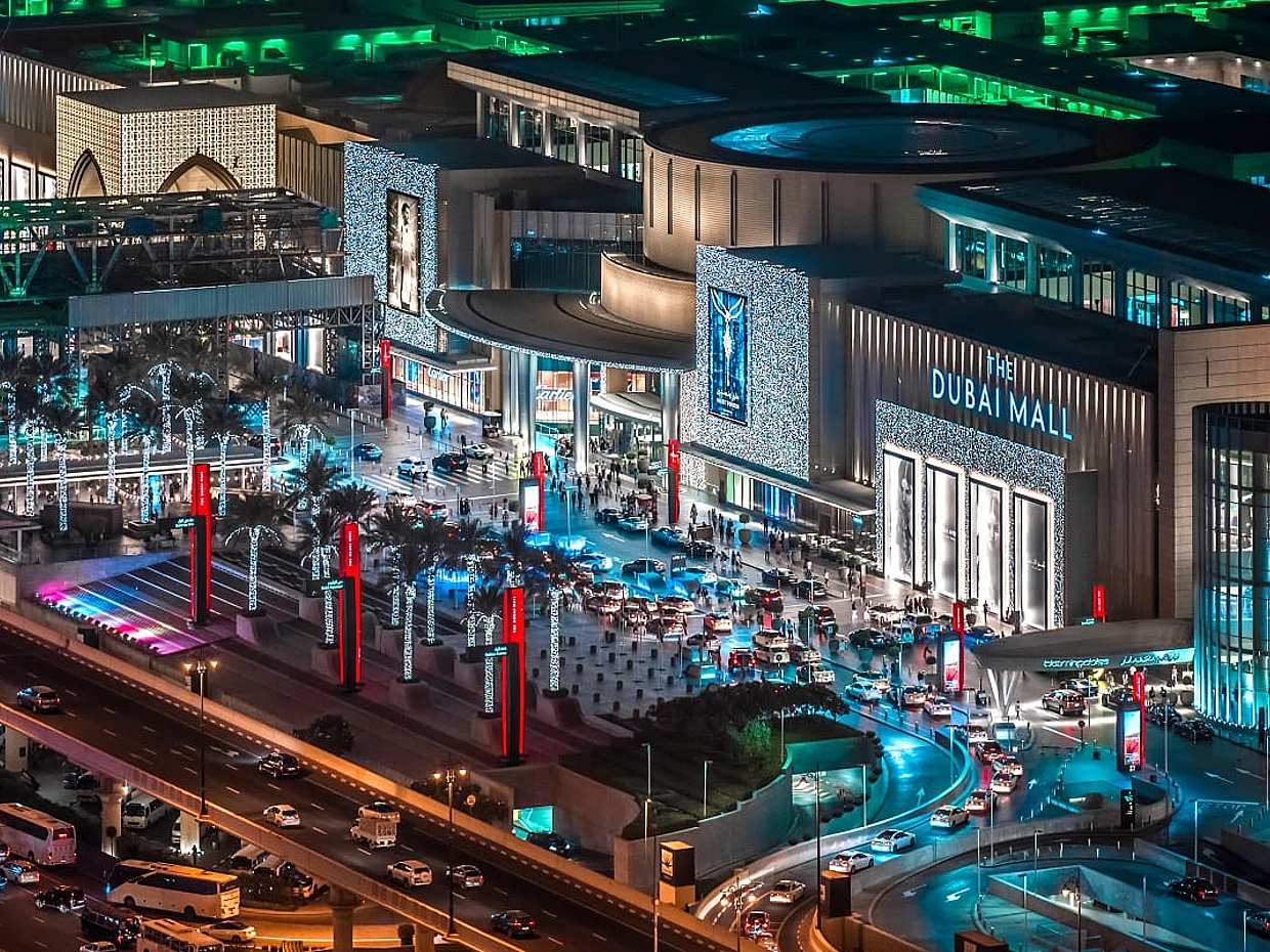 Private Transfer from Fujairah to Dubai Mall in United Arab Emirates