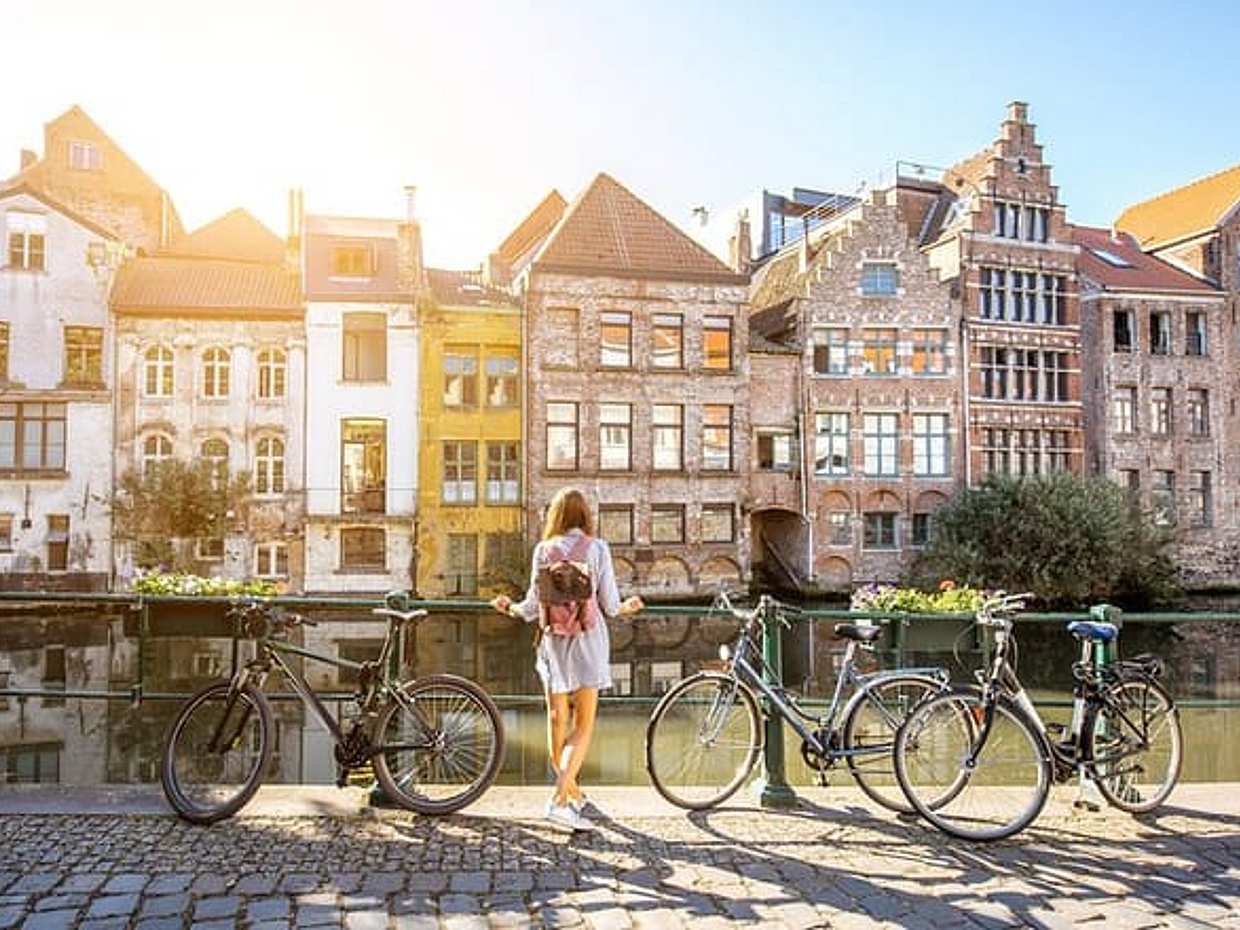 Privétransfer van Brugge naar Brussel, 2 uur stop in Gent in België, photo 3