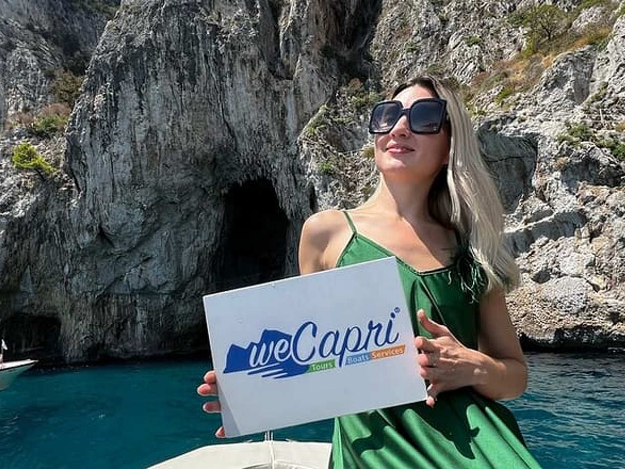 Boat tour of Capri, photo 4