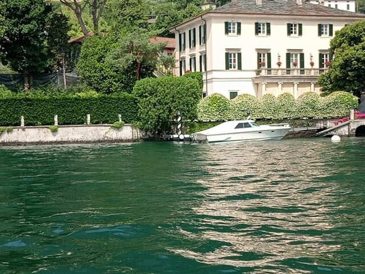 Private Como Tour and Lake Como VIP Luxury Boat Cruise, photo 3