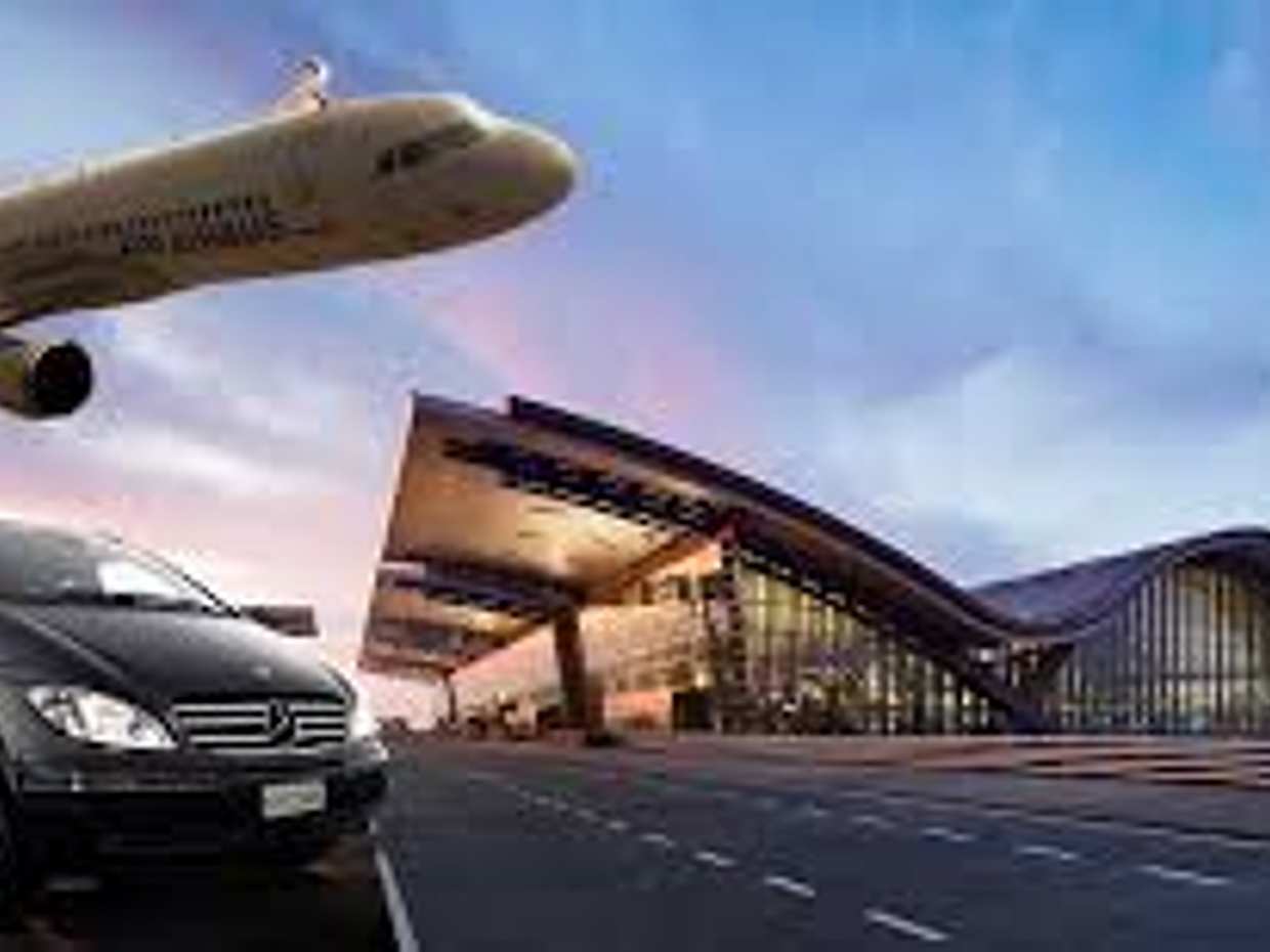 Traslado privado al aeropuerto Sabiha Gökçen en Merz Vito en Turquía, Estambul.
