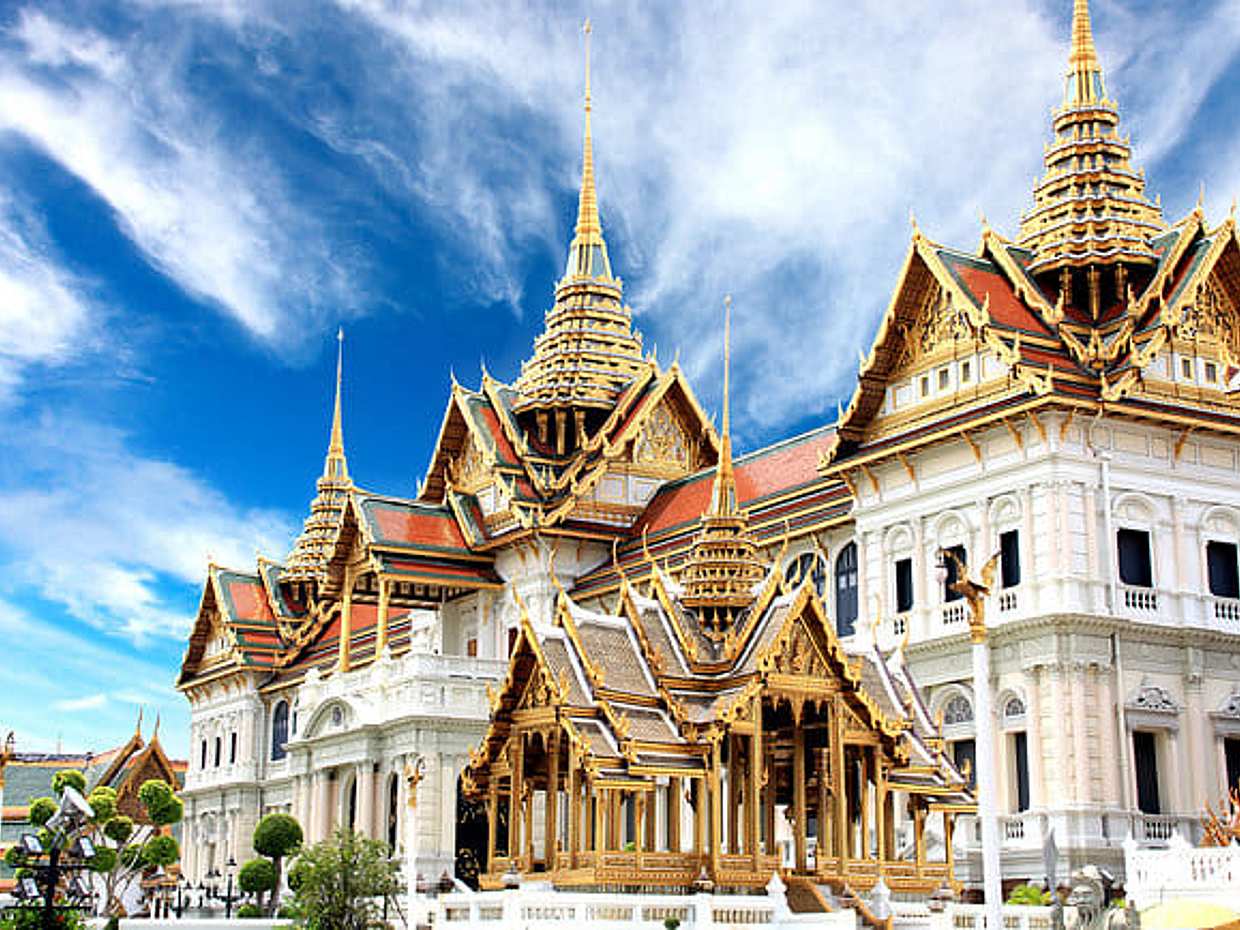 Bangkok: Join walking Tour Grand Palace, Wat Pho, Wat Arun, Flower Market