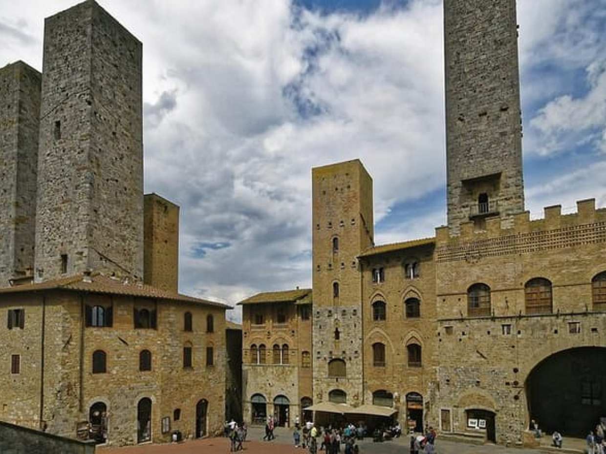 San Gimignano - Private Historic Walking Tour, photo 2