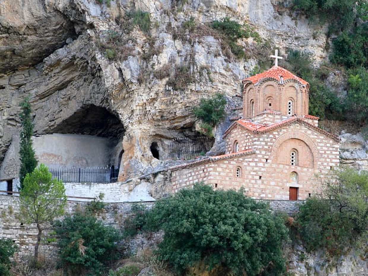 Berat full-day guided tour from Durres, Albania, photo 4