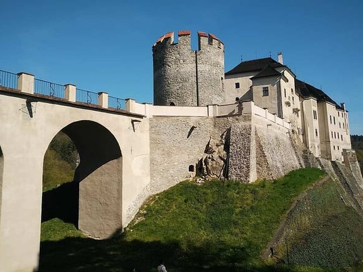 Private Castle Tour from Prague: Konopiste & Cesky Sternberk in Czechia, photo 4