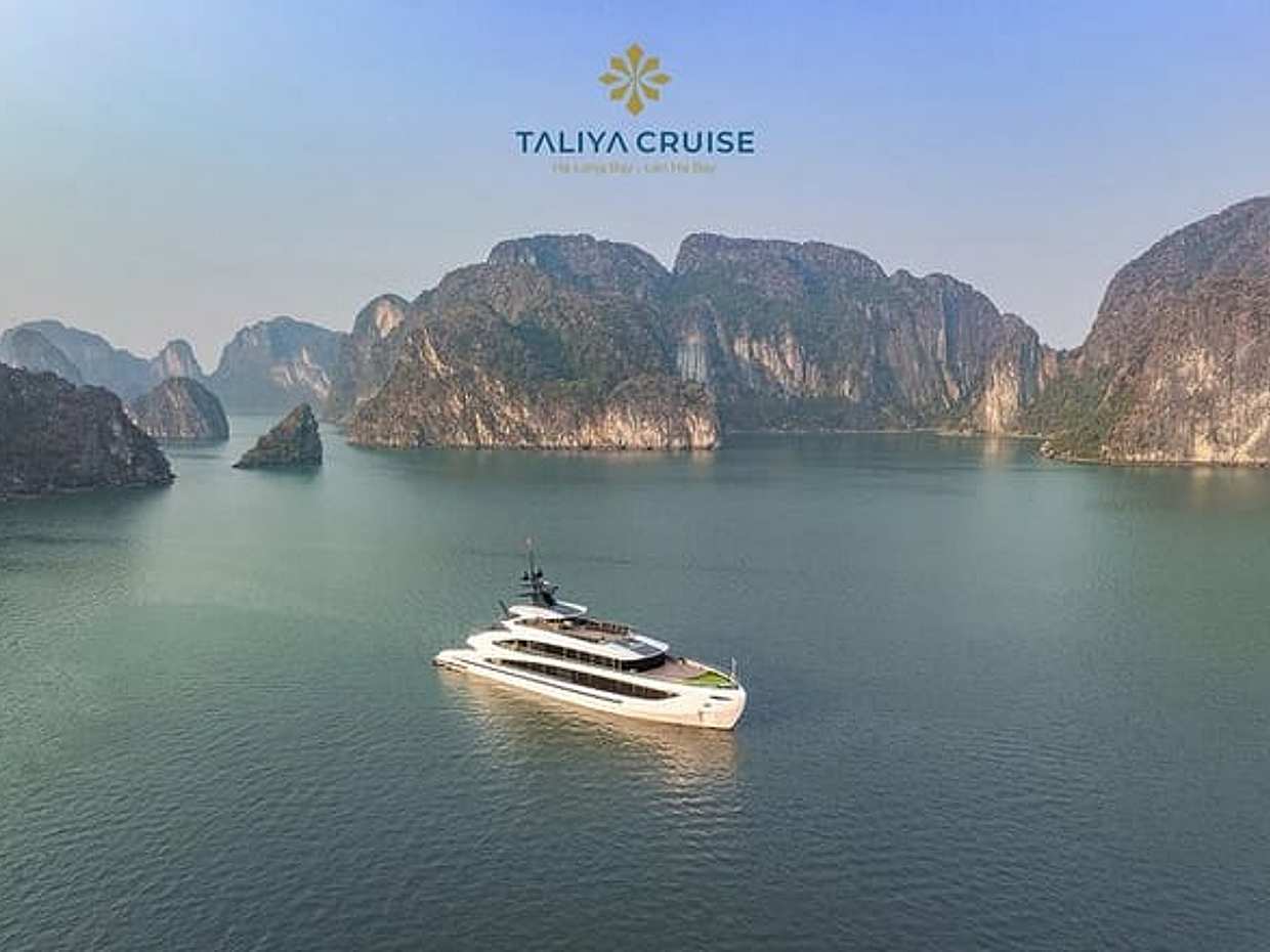Hanoi to Ha Long & Lan Ha Bay Premium Taliya 5-Star Cruise, photo 3