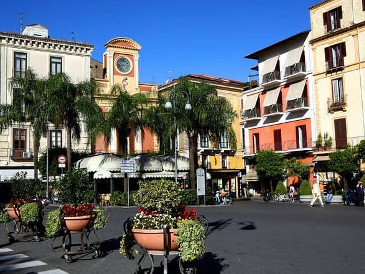 Sorrento Shared Tour from Naples with Lunch Included, photo 3