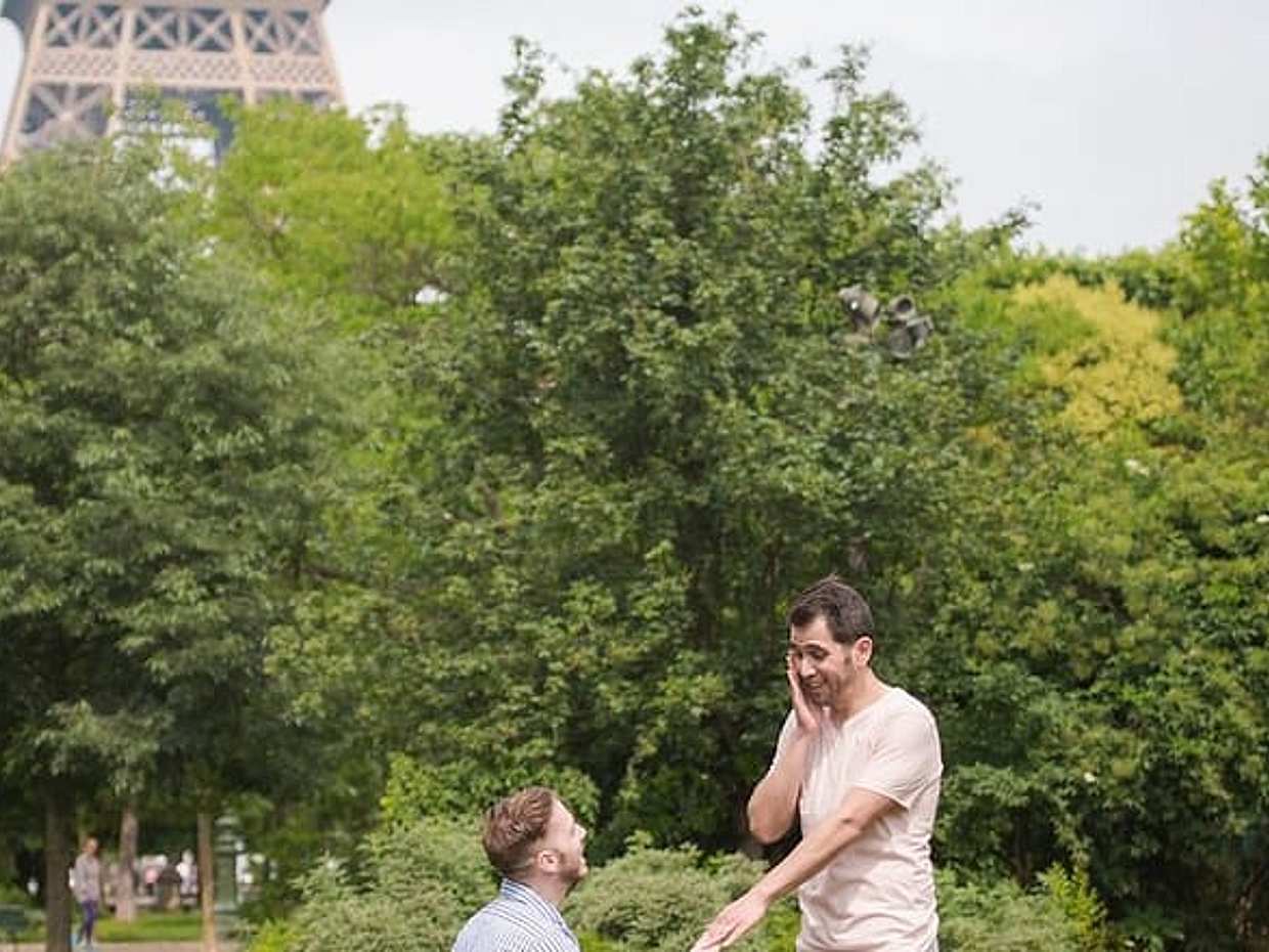 Private trip with Eiffel Summit ,cruise & professional photoshoot, photo 4