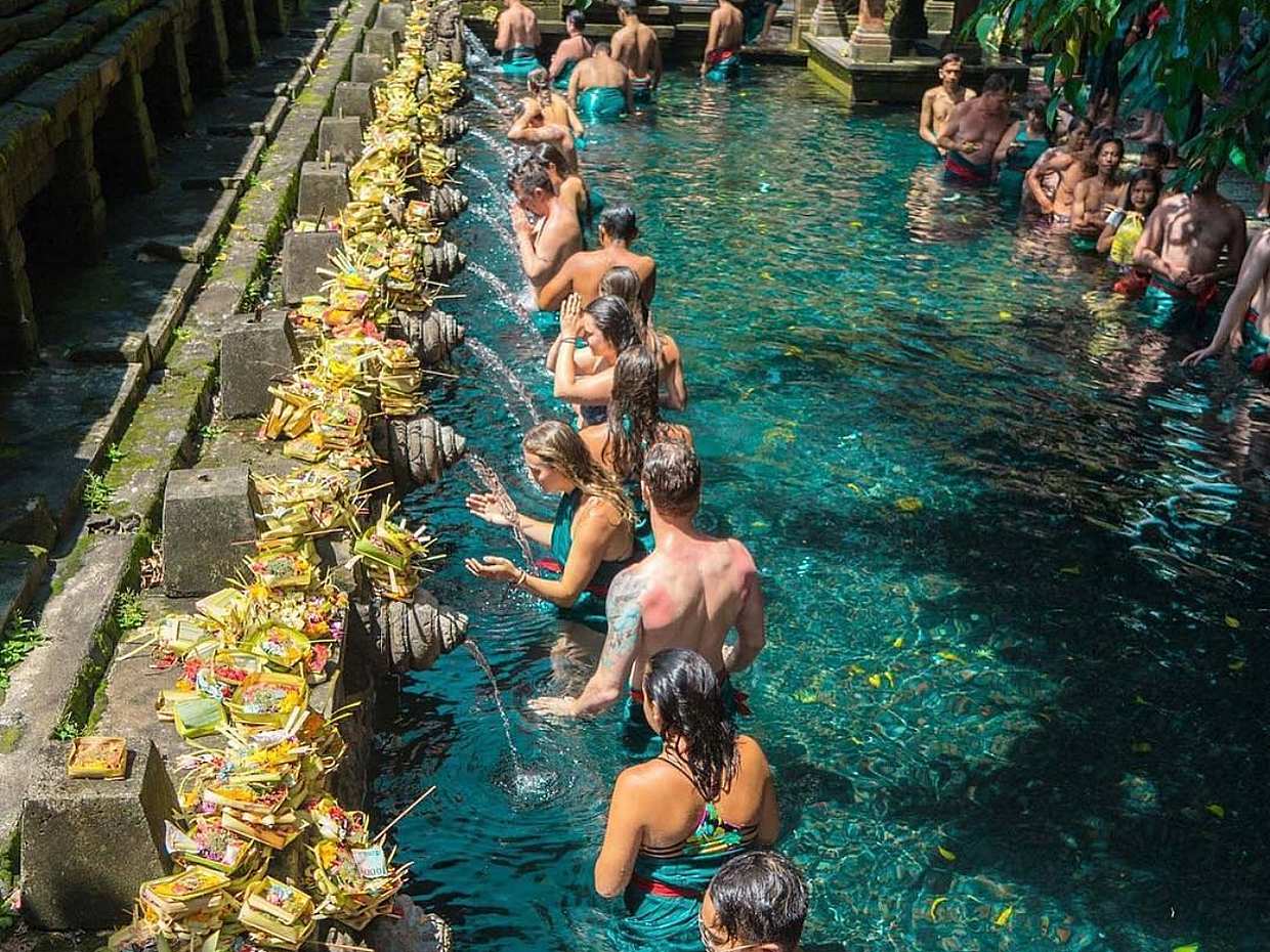 Bali Tirta Empul Tempel & Besuch der heiligen Quelle in Indonesien, photo 3