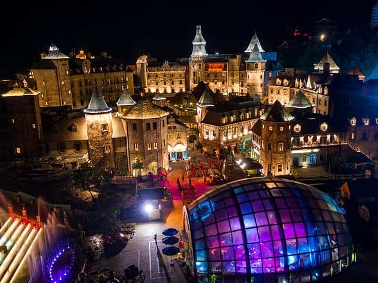Ba Na Hills Day/Night Ticket With Round-trip Private Transfer