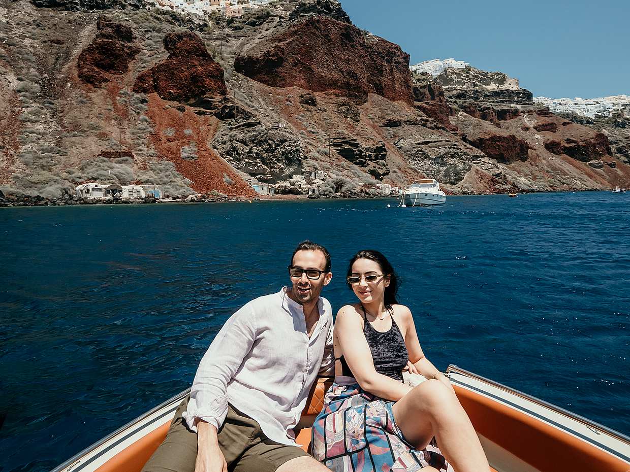 Santorini: Private Self-Drive Boat Rental in the Caldera, photo 2