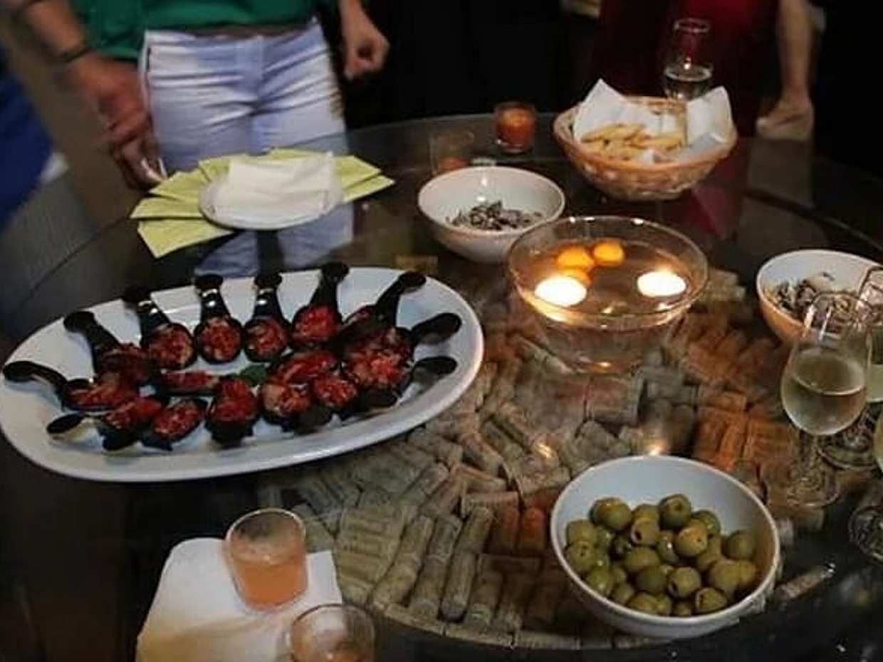 Exclusive Private Bull Ranch Winery and La Rabida Monastery Experience, photo 2