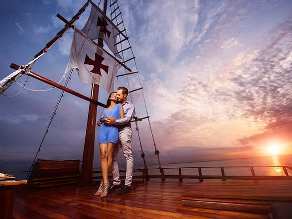 Columbus Romantic Dinner Cruise at Sunset in Mexico, Cancún, photo 4