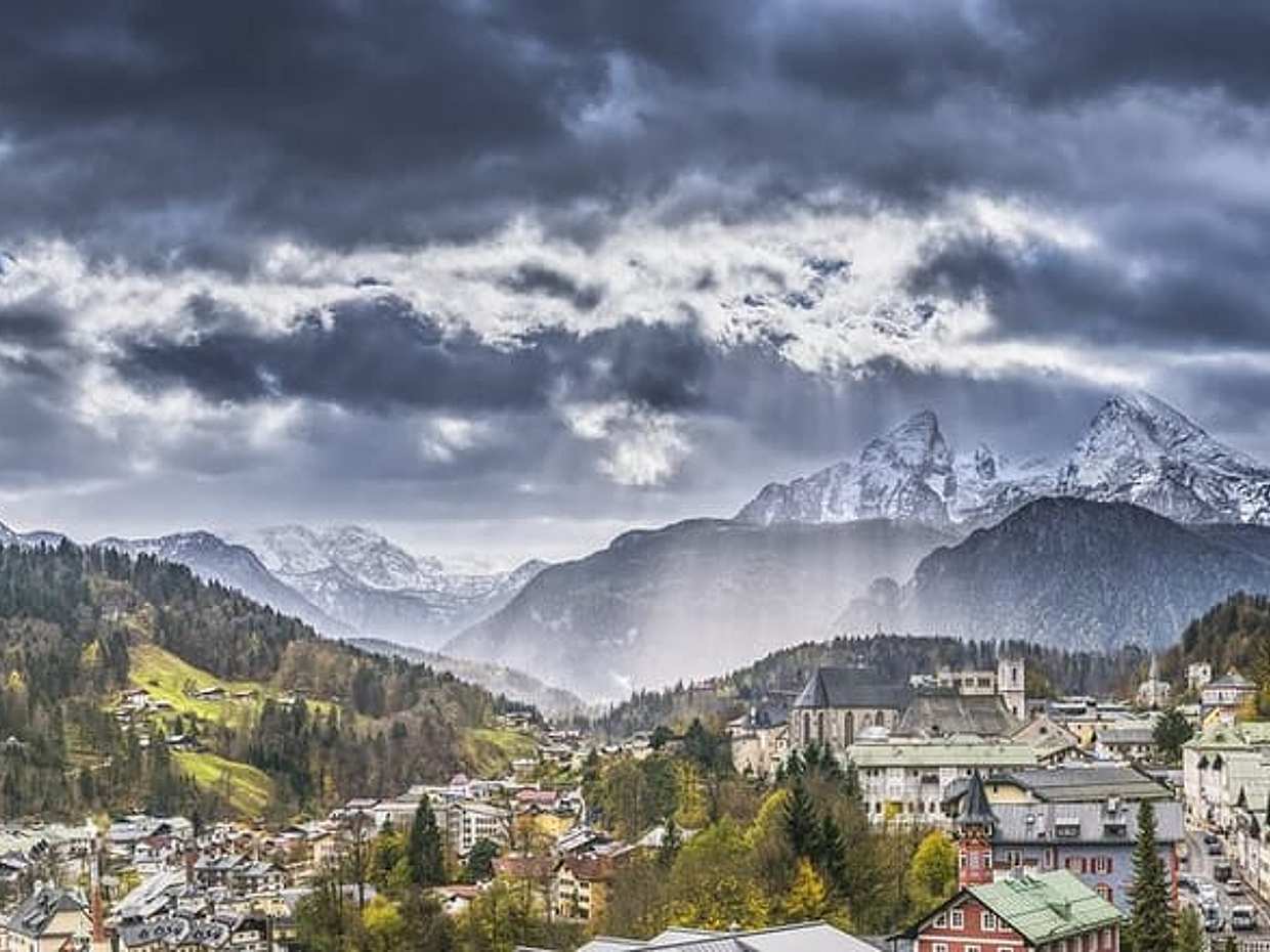 Privater Tagesausflug von München zum Kehlsteinhaus und nach Salzburg in Deutschland, photo 2