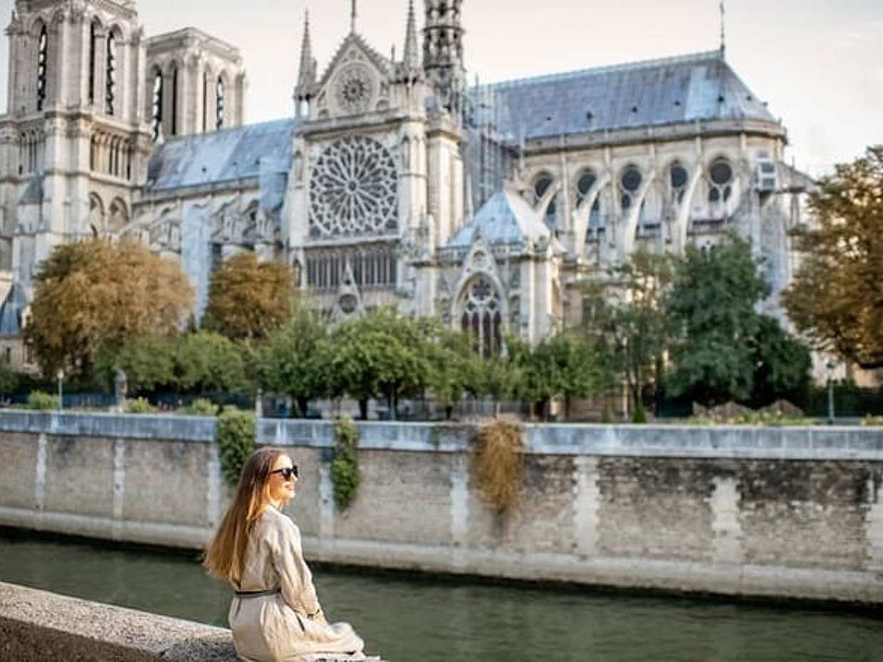 Paris Private Tour: Highlights, Top Quarters & Eiffel Tower in France, photo 2