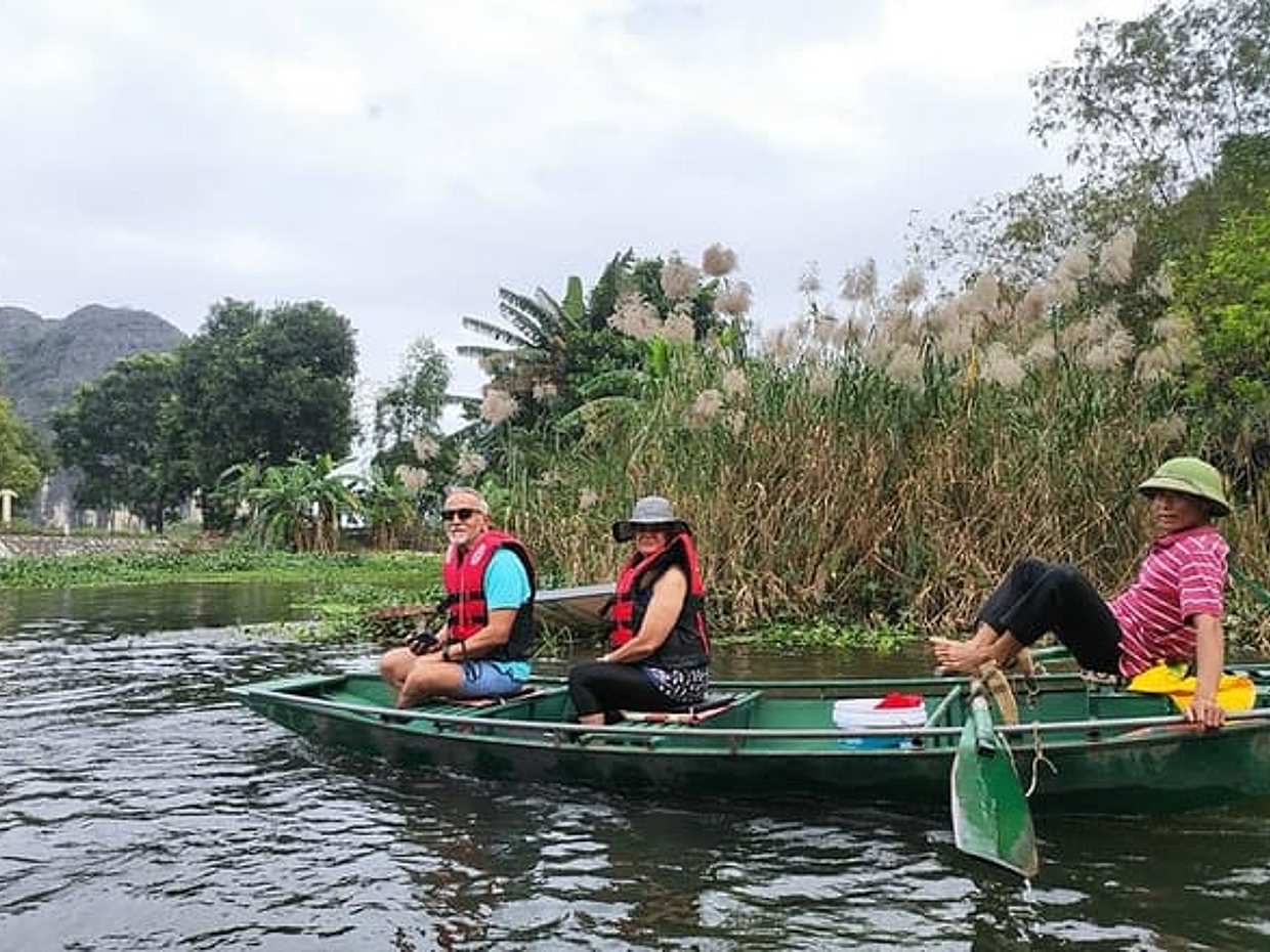Ninh Binh Luxury Day Tour from Hanoi | Small Group Max 9 Guests, photo 5