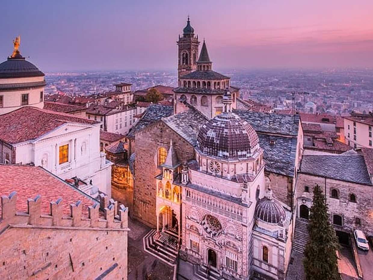Prywatny transfer z Zurychu do Bergamo, 2 godziny postoju na zwiedzanie w Szwajcarii, Zurych.