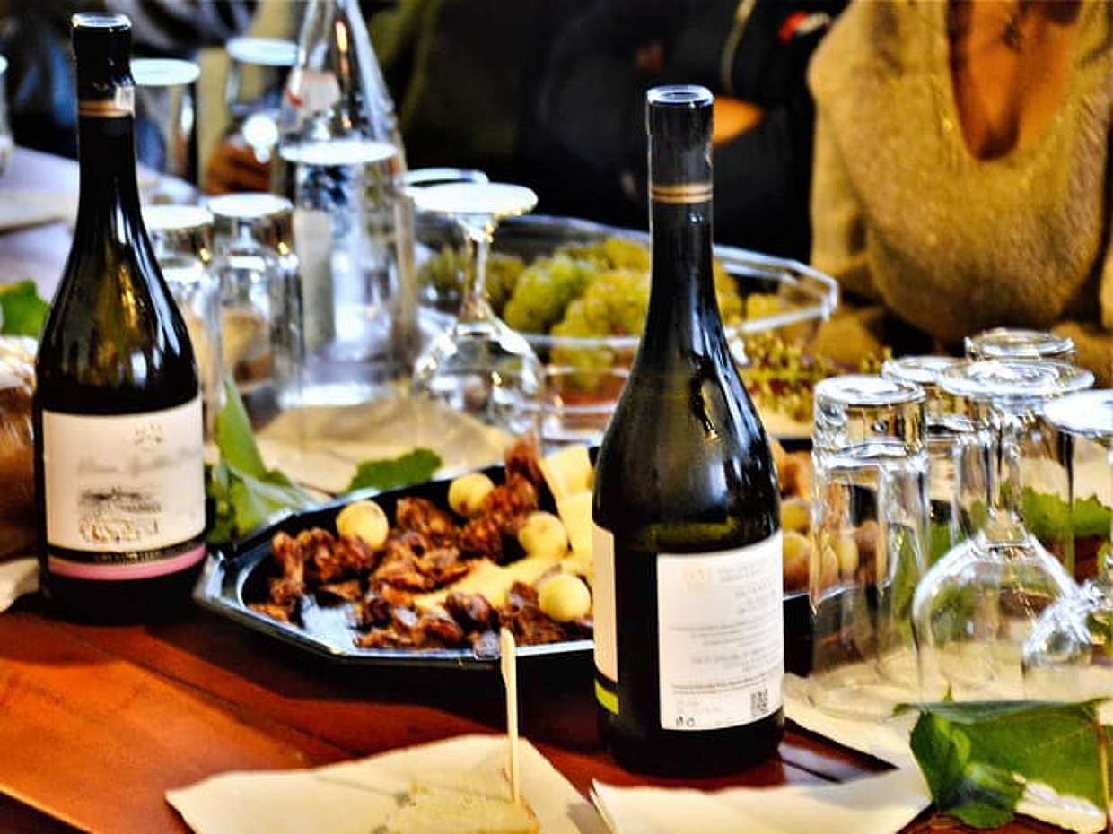 Sibiu e degustazione di vini in un castello, Romania, photo 4