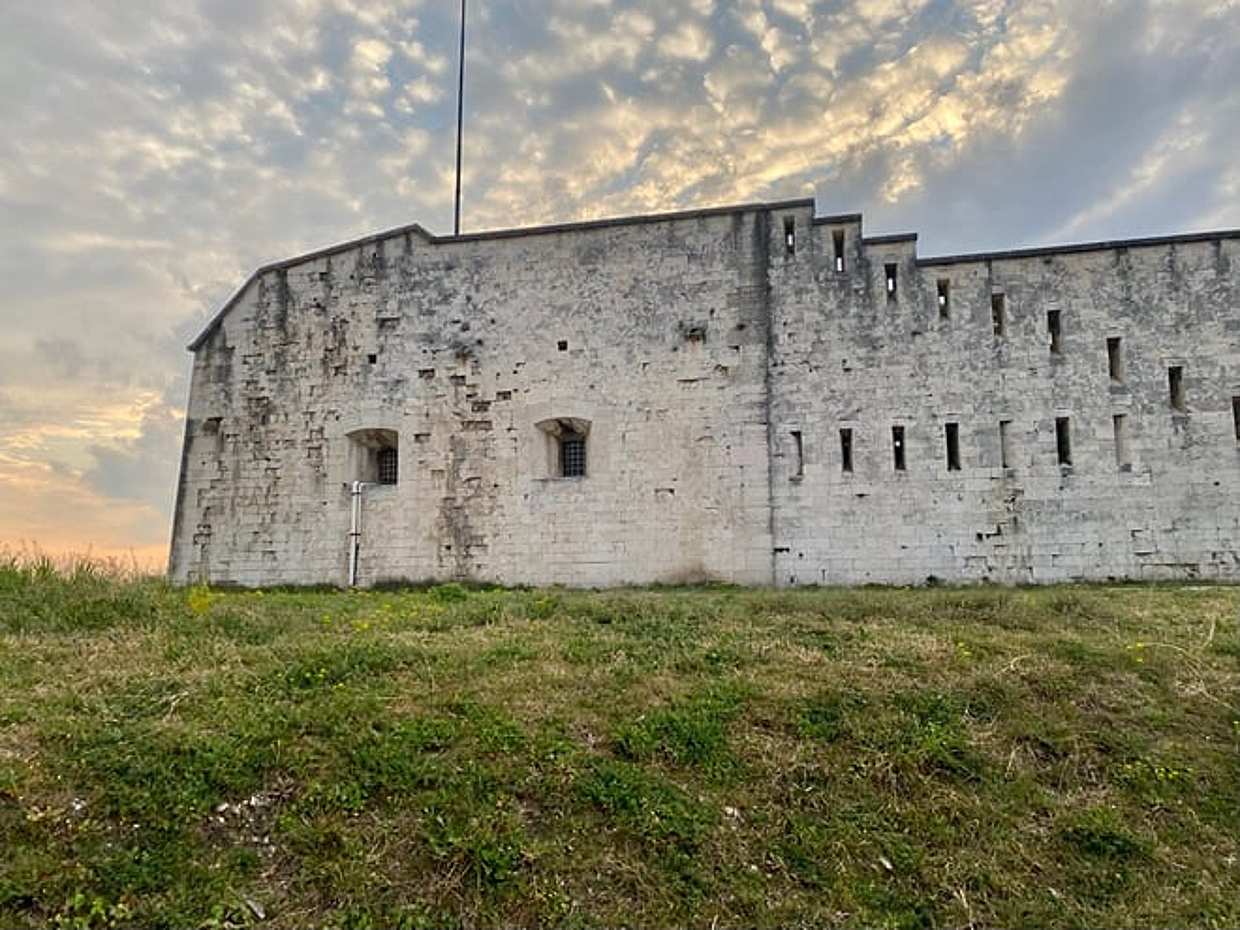 E-bike tour of the Austrian Fort with wine tasting from Pastrengo, photo 4