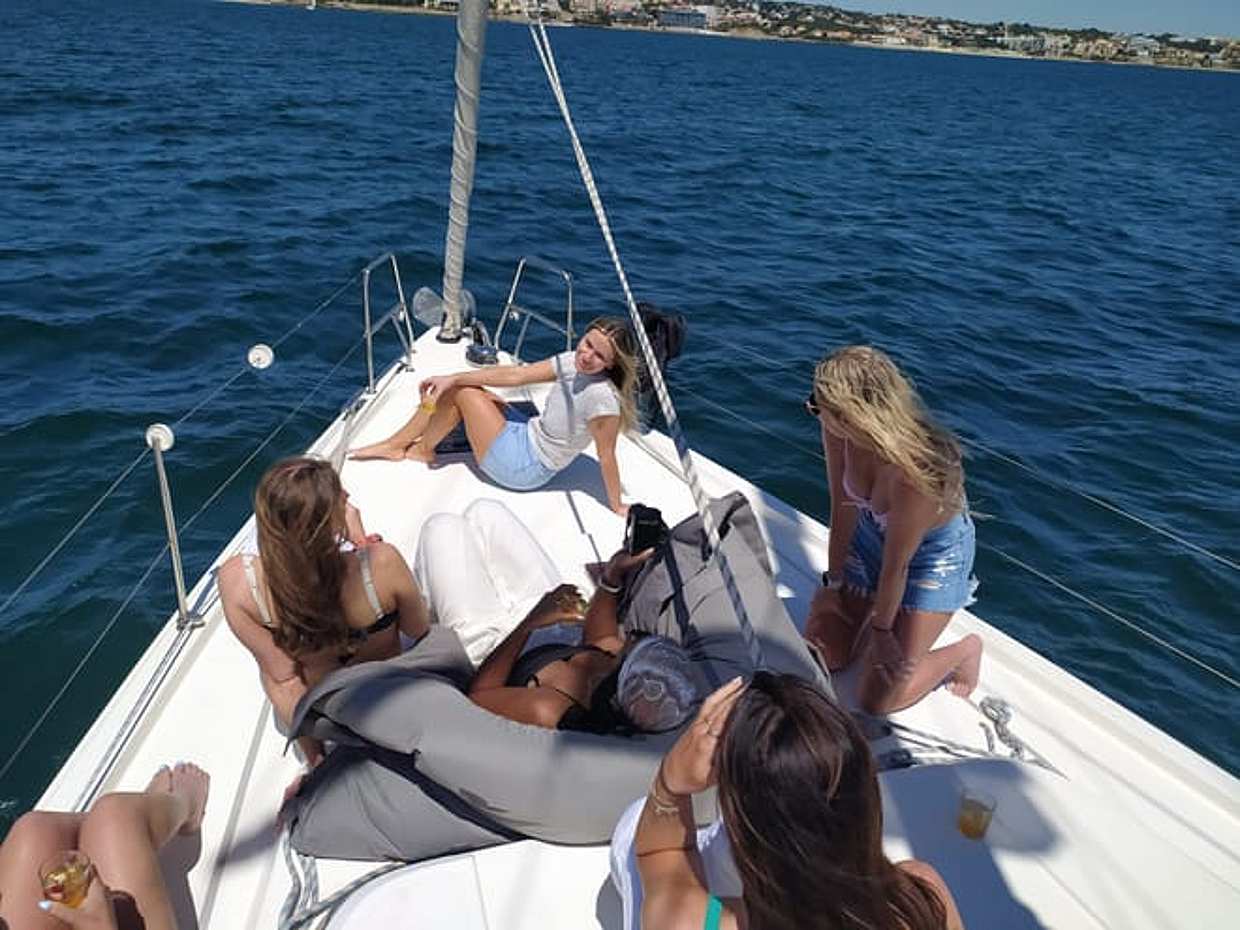 "Cascais Luxus Private Segeltour - Halber oder ganzer Tag in Portugal", photo 2